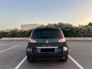 Renault Scenic 2011