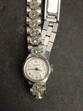 Reloj Gruen Plata con Cristales