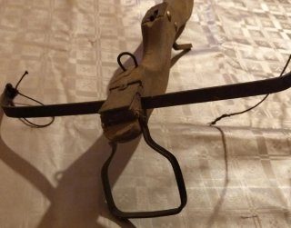 Réplica ballesta medieval ornamental madera