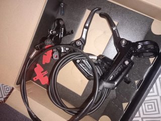 Frenos SRAM LEVEL ULTIMATE