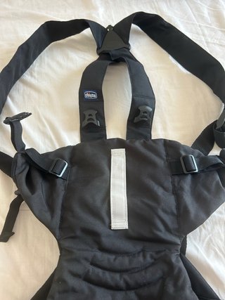 Mochila Portabebés Chicco Negra