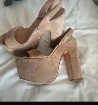Plataformas Steve Madden Beige