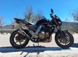 Kawasaki Z750 Naked Negra 2006