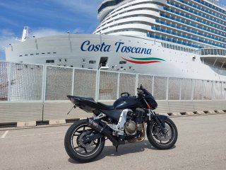 Kawasaki Z750 Naked Negra 2006