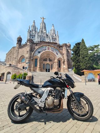 Kawasaki Z750 Naked Negra 2006