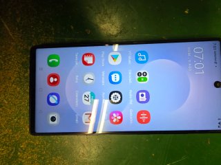 Teléfono móvil negro