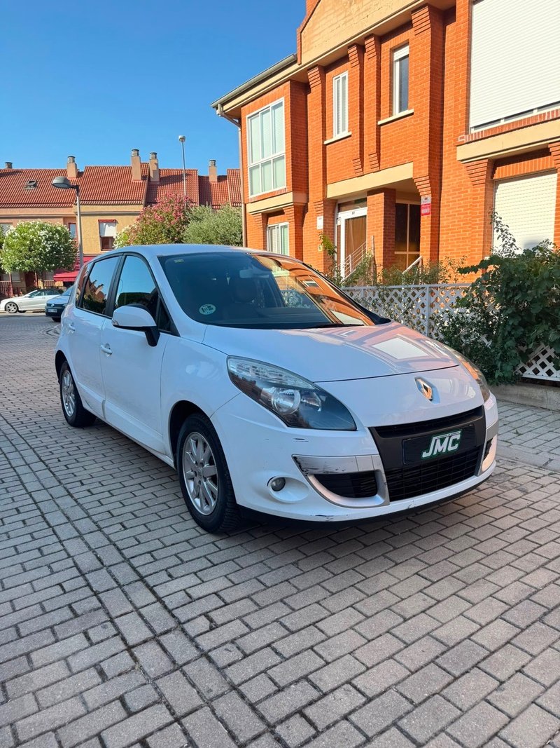 Renault Scénic Dynamique 1.5dCi 105cv eco2 - foto 1