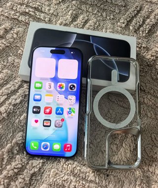 iPhone 16 Pro Max 97%