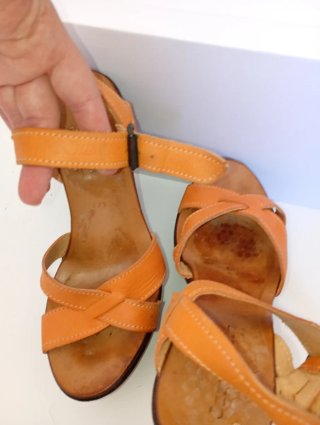 Sandalo in pelle arancio n.38