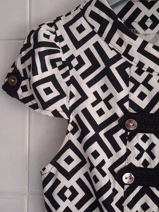 Vestido estampado geométrico