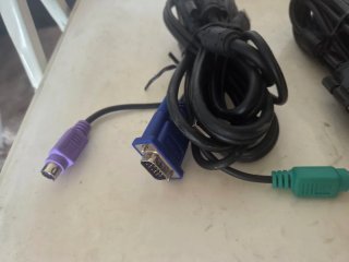 Cavo KVM con connettori PS/2 e VGA