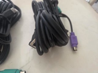 Cavo KVM con connettori PS/2 e VGA