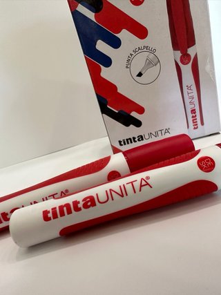 12 Pennarelli Indelebili Tinta Unita Rossi