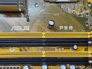 ASUS P5B Scheda Madre Socket LGA775
