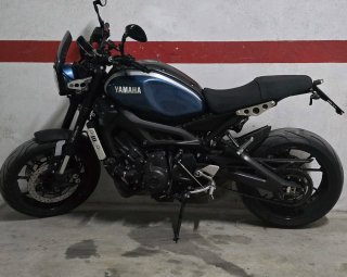 Yamaha XSR900 Negra - Como Nueva