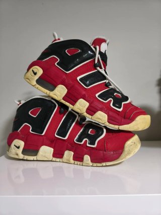 Nike Air More Uptempo Rojo Negro