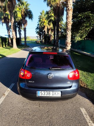 Volkswagen Golf 2005