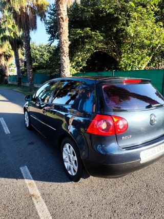 Volkswagen Golf 2005