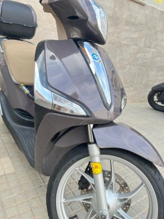 Scooter Piaggio Liberty 125.