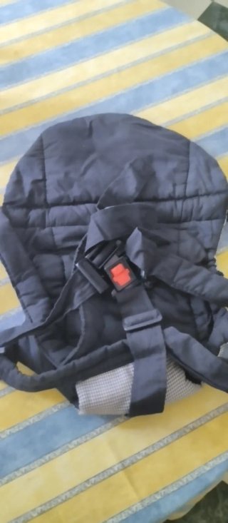 Portabebés + andador de seguridad para bebés