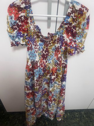 Vestido floral multicolor