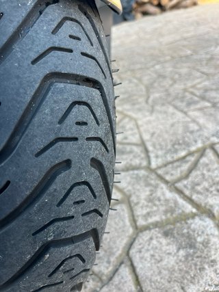 Yamaha XMAX 125 Gris