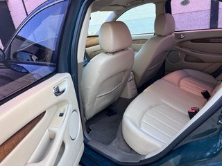 Jaguar X-Type