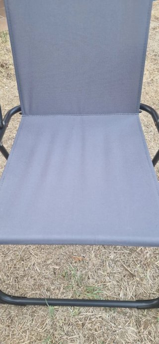 Silla de camping plegable gris sin estrenar