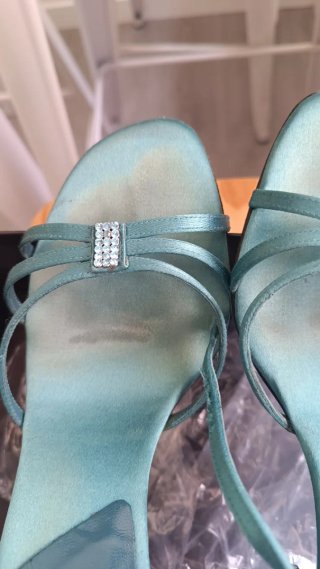 Sandalias de fiesta con brillantes