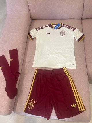 Equipación España Mundial 2026 Adidas