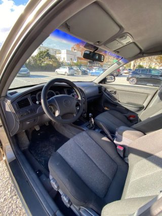 Hyundai Elantra 2001