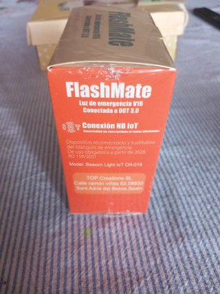 Luz Emergencia V16 Flashmate Conectada DGT 3.0