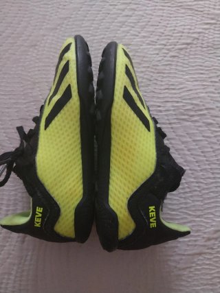 Zapatos de fútbol niño
