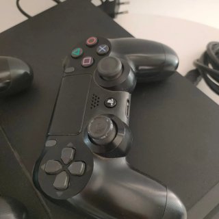 Playstation 4 PS4 Nera