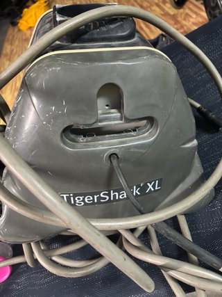 Caja de alimentación Hayward TigerShark XL