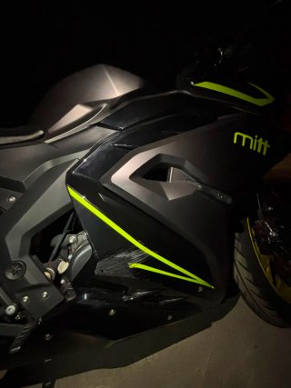 Moto MITT gp2 125R Negra y Amarilla