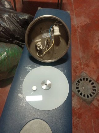 Lámpara de superficie con 2 bombillas