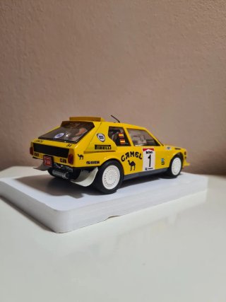 Scalextric Coche Rally Amarillo Camel 1