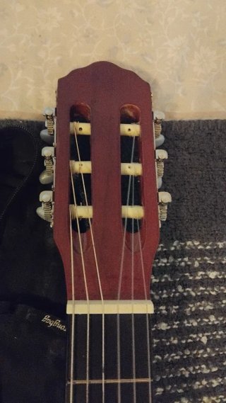 Guitarra Clásica con Funda