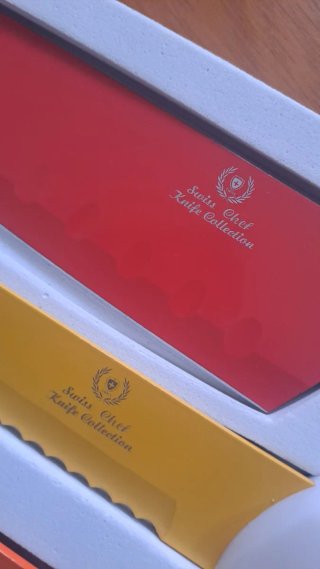 Set 4 Cuchillos Colores