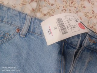 Pantalón vaquero corto L