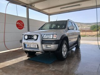 Opel Frontera 2004
