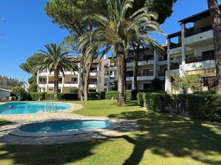 Piso en venta en Port - Les Planasses en Escala, L´