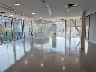 Oficina en alquiler en El Parc i la Llacuna del Poblenou en Barcelona