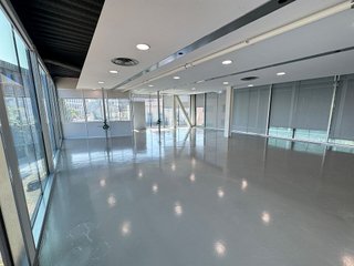 Oficina en alquiler en El Parc i la Llacuna del Poblenou en Barcelona