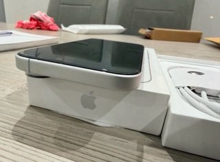 iPhone 16 Blanco