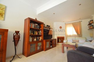 Casa adosada en venta en Nueva Alcalá en Alcalá de Guadaira
