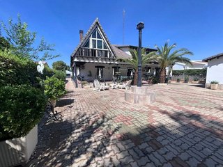 Chalet en venta en Tomelloso