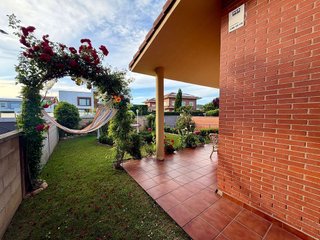 Casa pareada en venta en Las Eras de Renueva en León