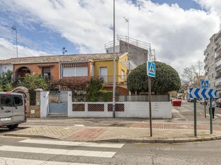 Casa pareada en venta en Barrio de Zaidín en Granada